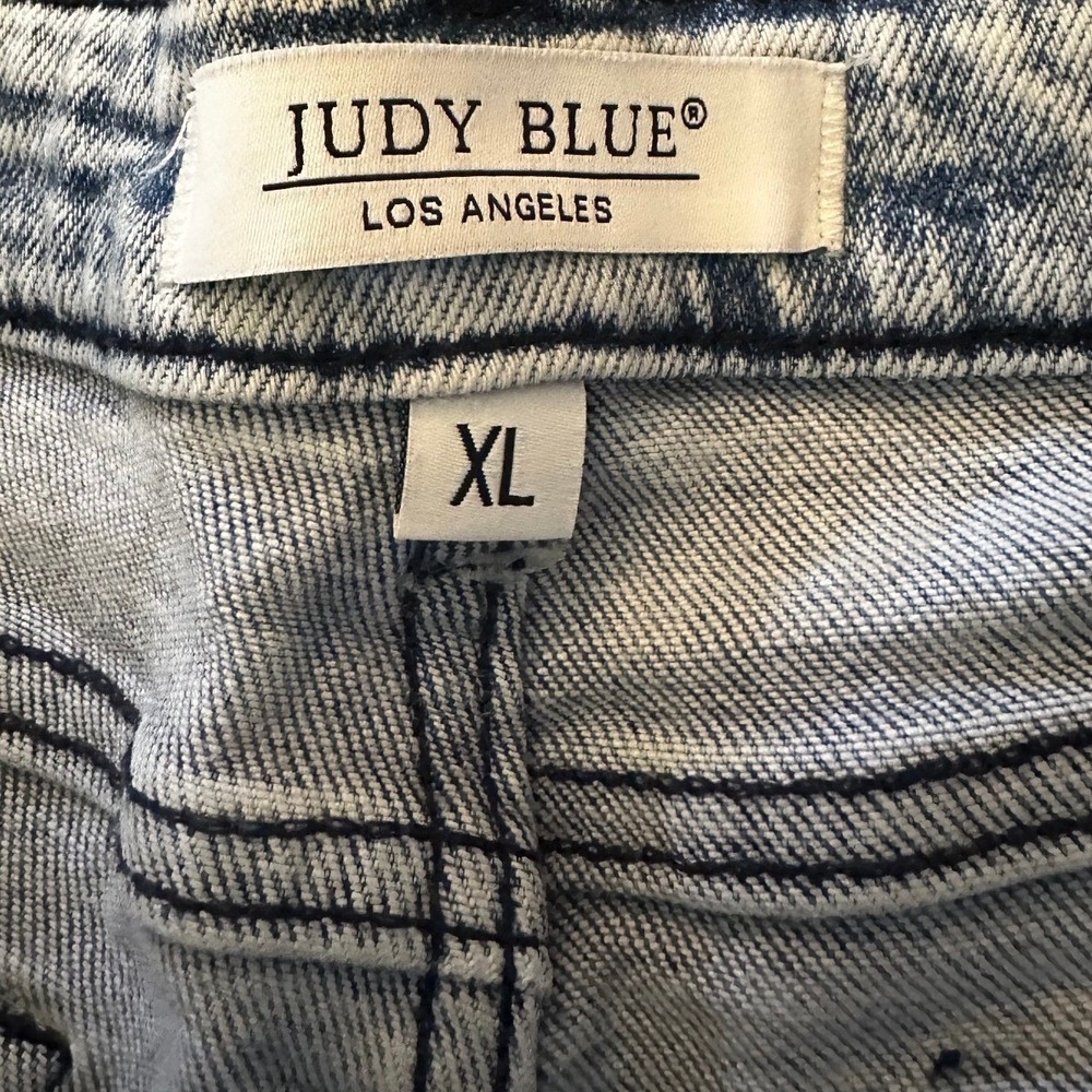 Judy Blue American Flag Stars And Stripes Acid Wash Denim Shorts Women's XL - Picture 5 of 5